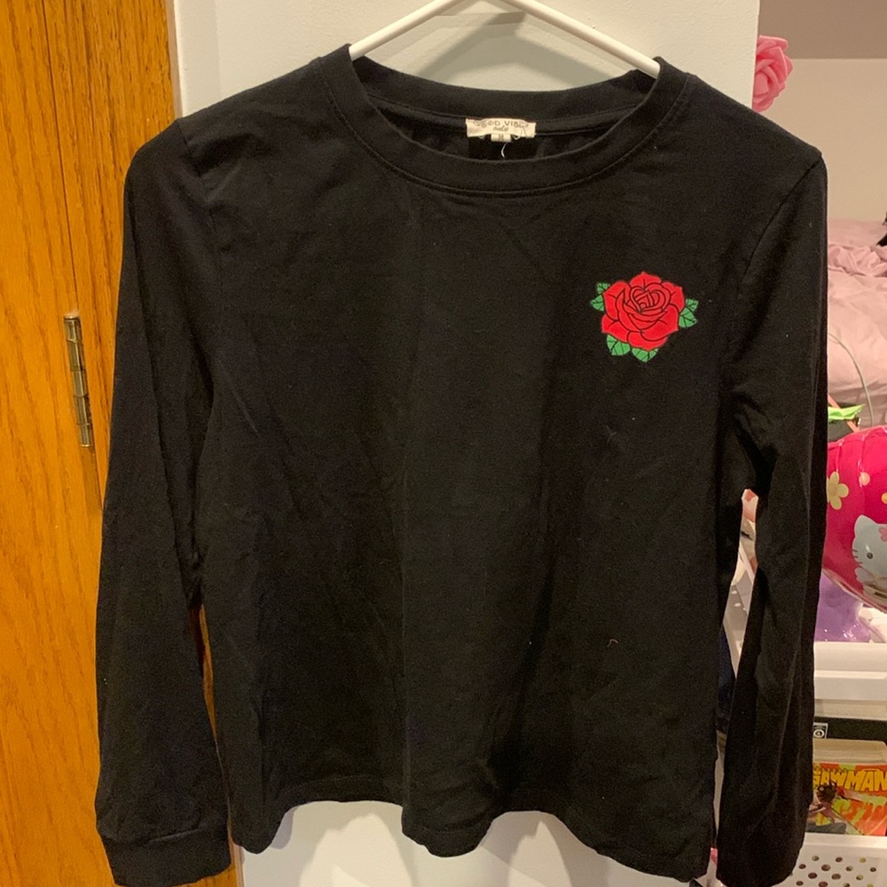 Rose tee